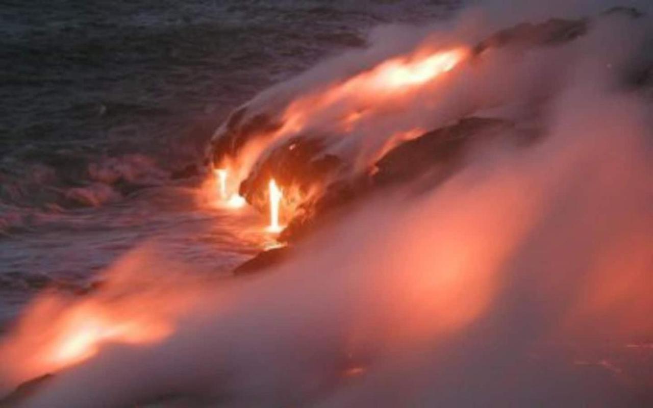 The Magical Lava Temple With Epic Volcano Views! Kehena 외부 사진