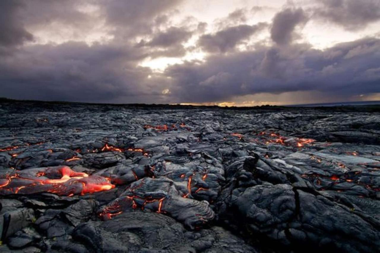 The Magical Lava Temple With Epic Volcano Views! Kehena 외부 사진